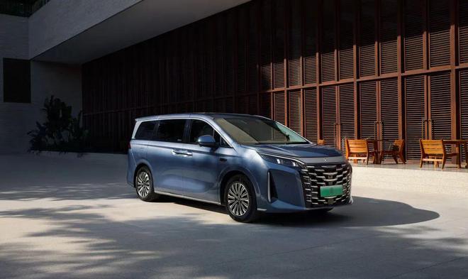 天顺娱乐注册：24.98 万起，比亚迪这次想把MPV包圆了。